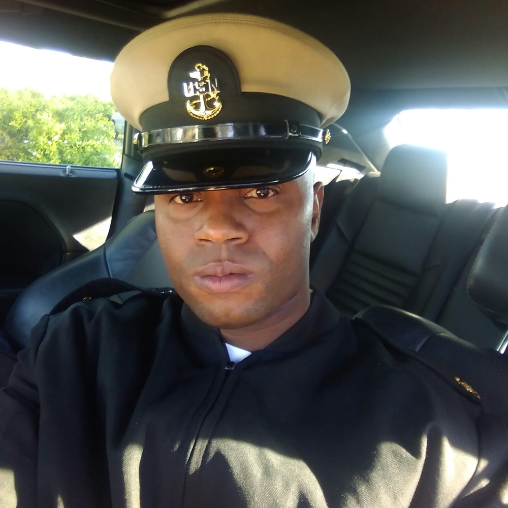 Meet your Posher, Ty